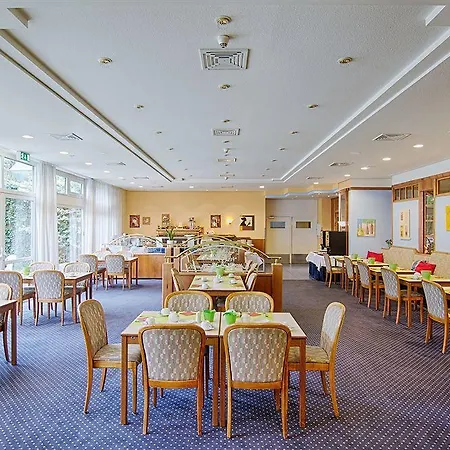Arcadia Schwaghof Hotel 3*