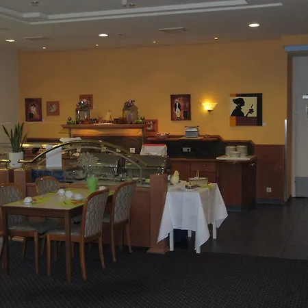Arcadia Schwaghof Hotel 3*